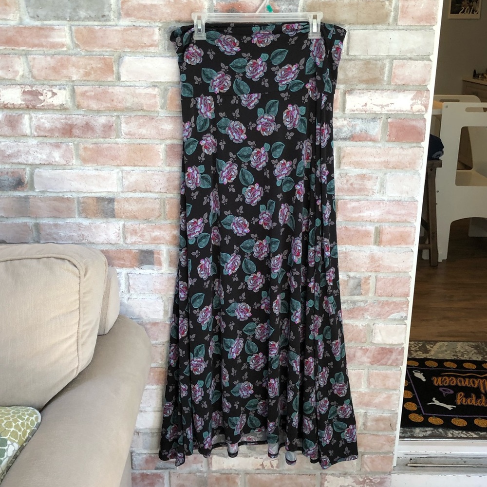 LuLaRoe Black Maxi Dress with flowers L
